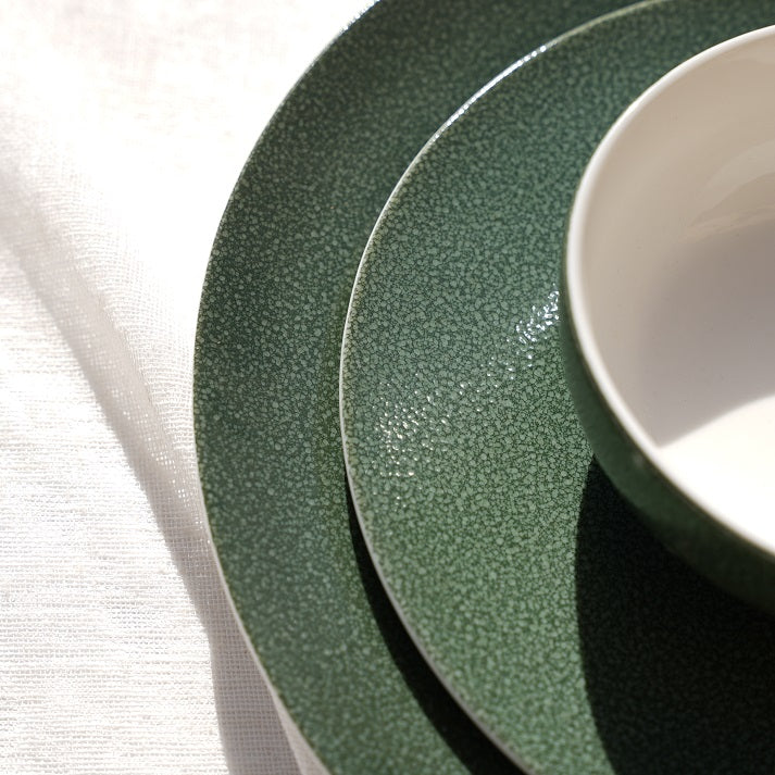 Still Form Dinner Set (25 Piece)