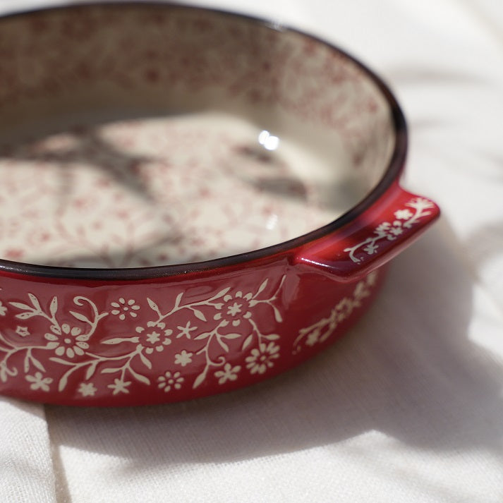 Scarlet Bloom Round Dish Small