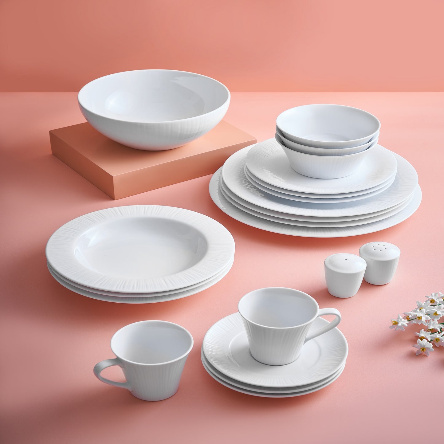 Pearl Radiance dinner set