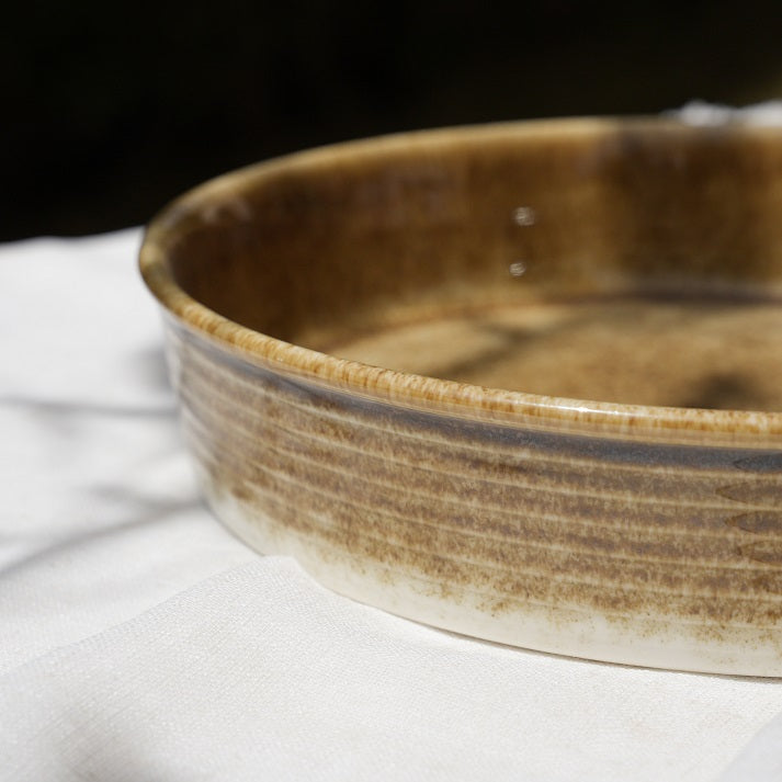 Sandstone Everyday Round Casserole