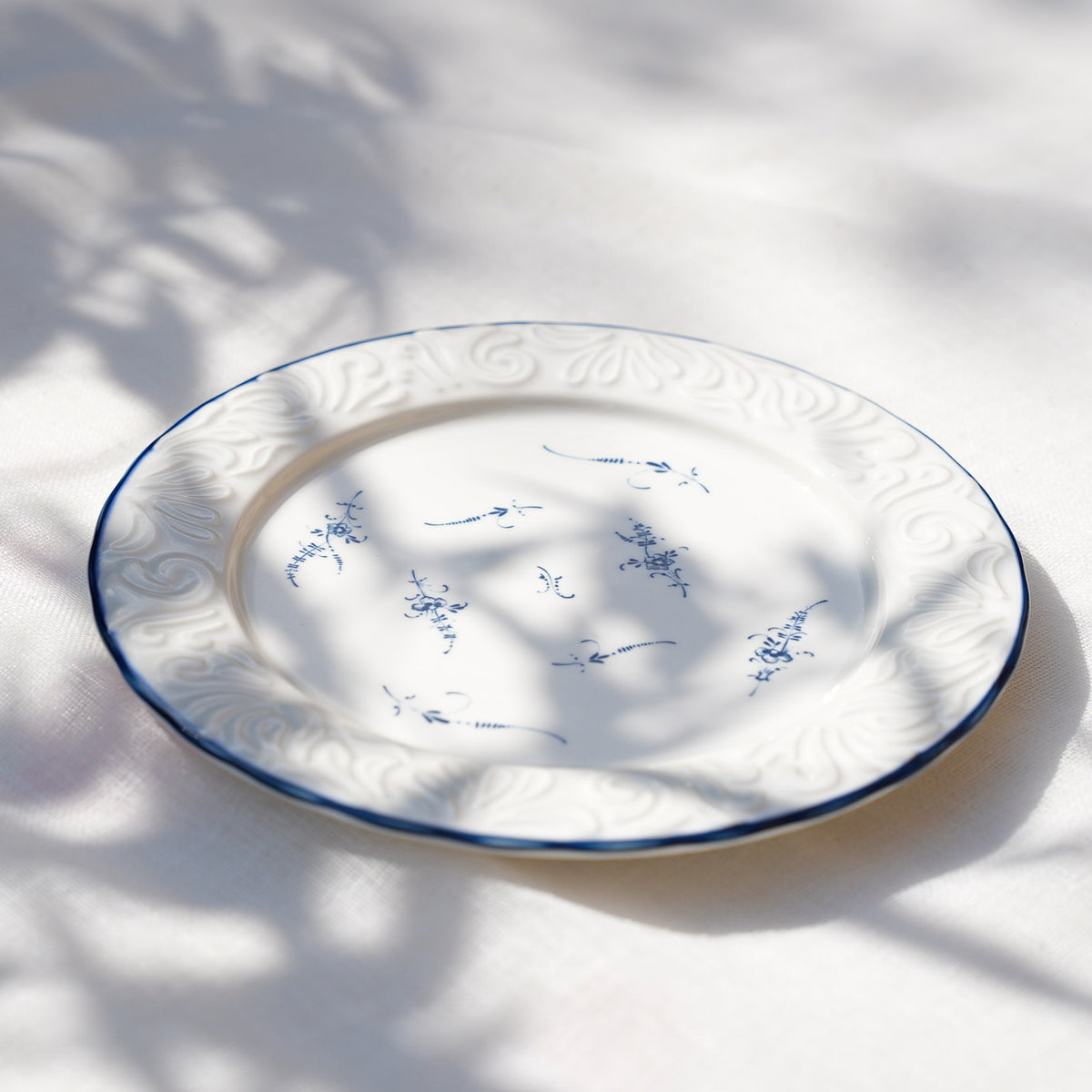 Royal Grace Medium Plate