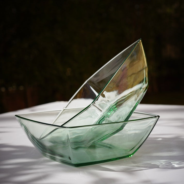 Angled Square Bowls (2 Pieces)