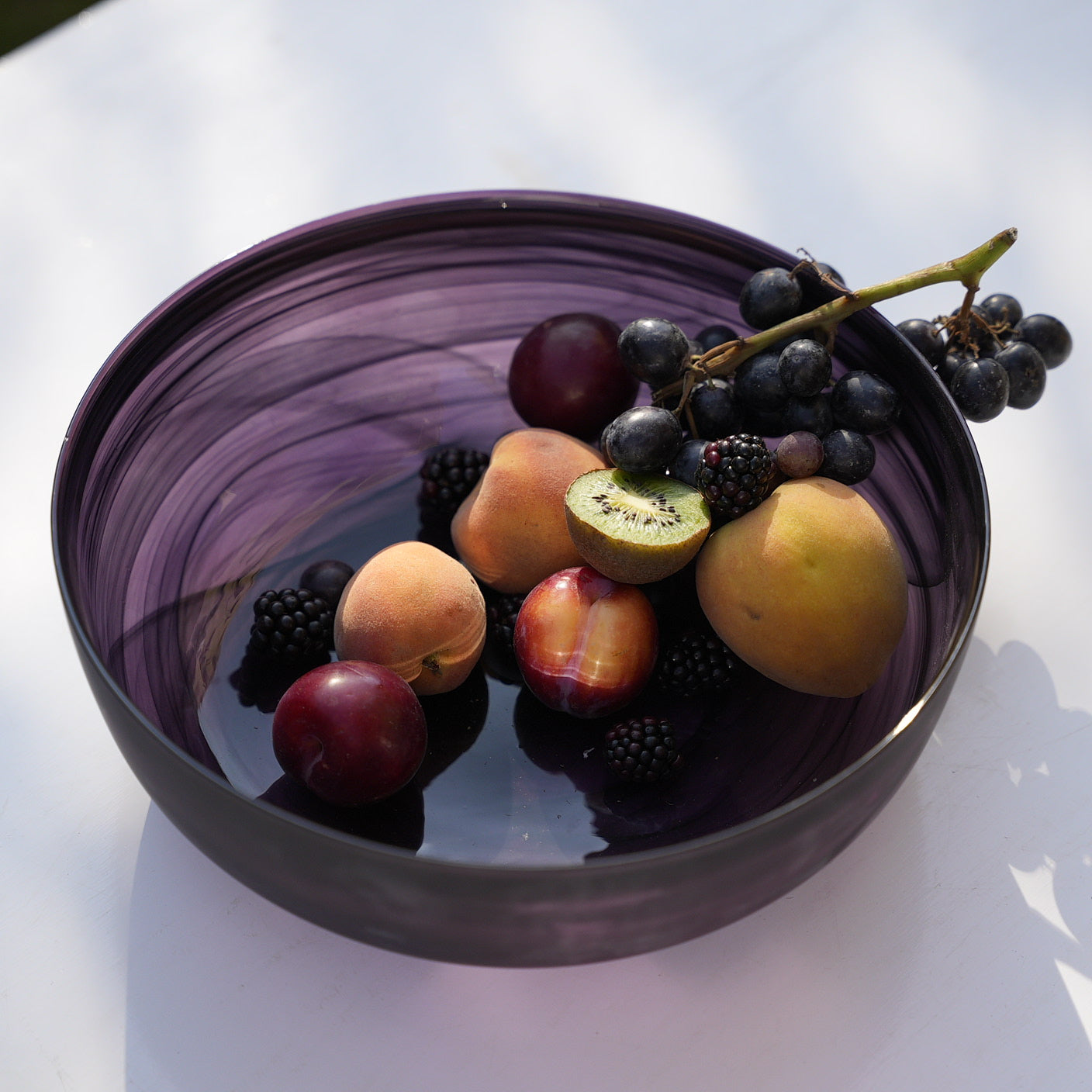 Plum Aura Serving Bowl