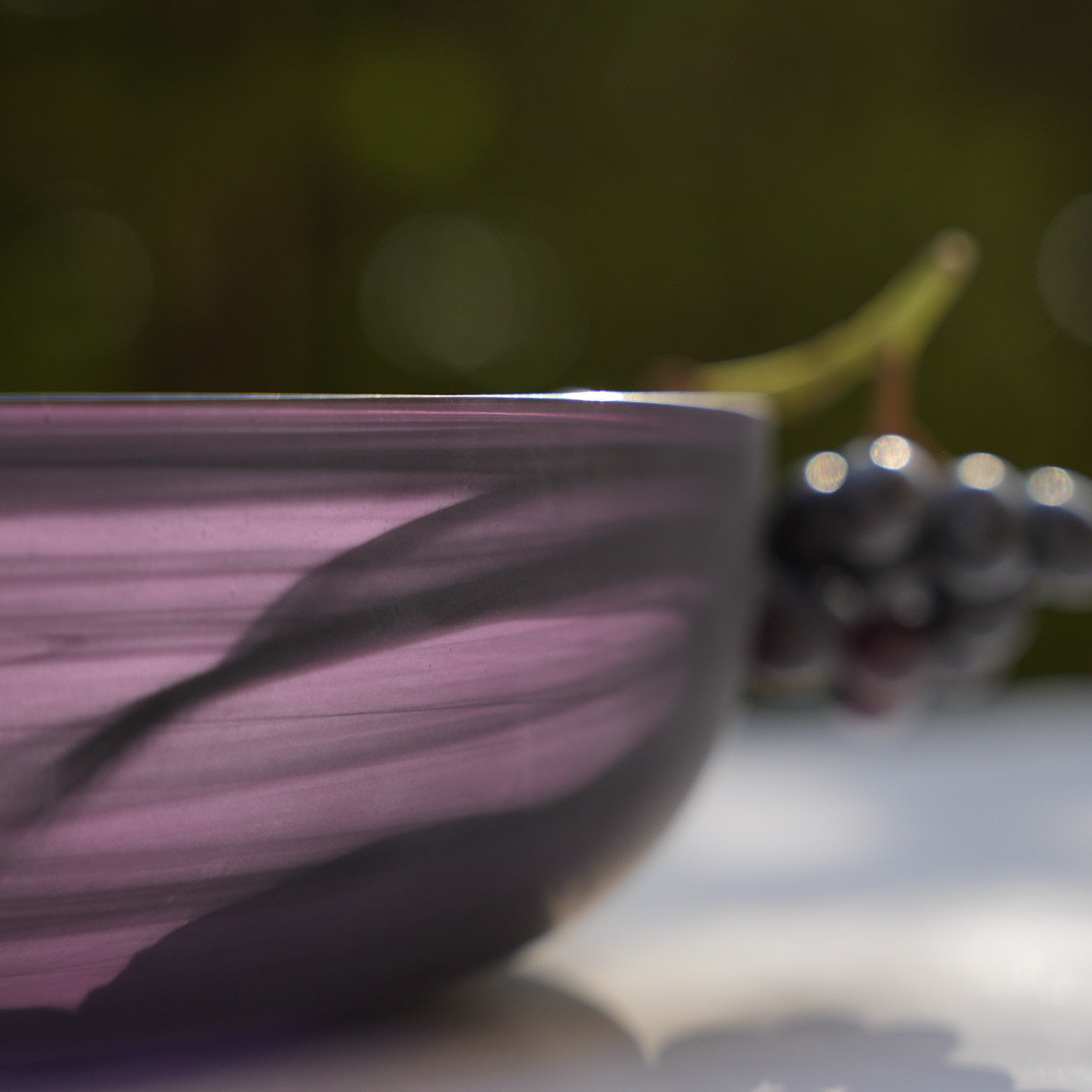 Plum Aura Serving Bowl