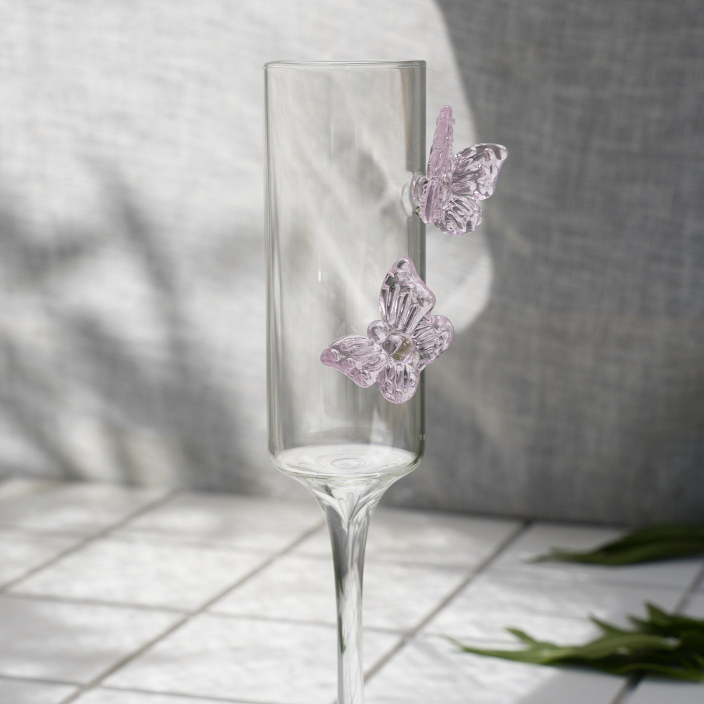 Blushing Butterfly Glass (1 Piece)