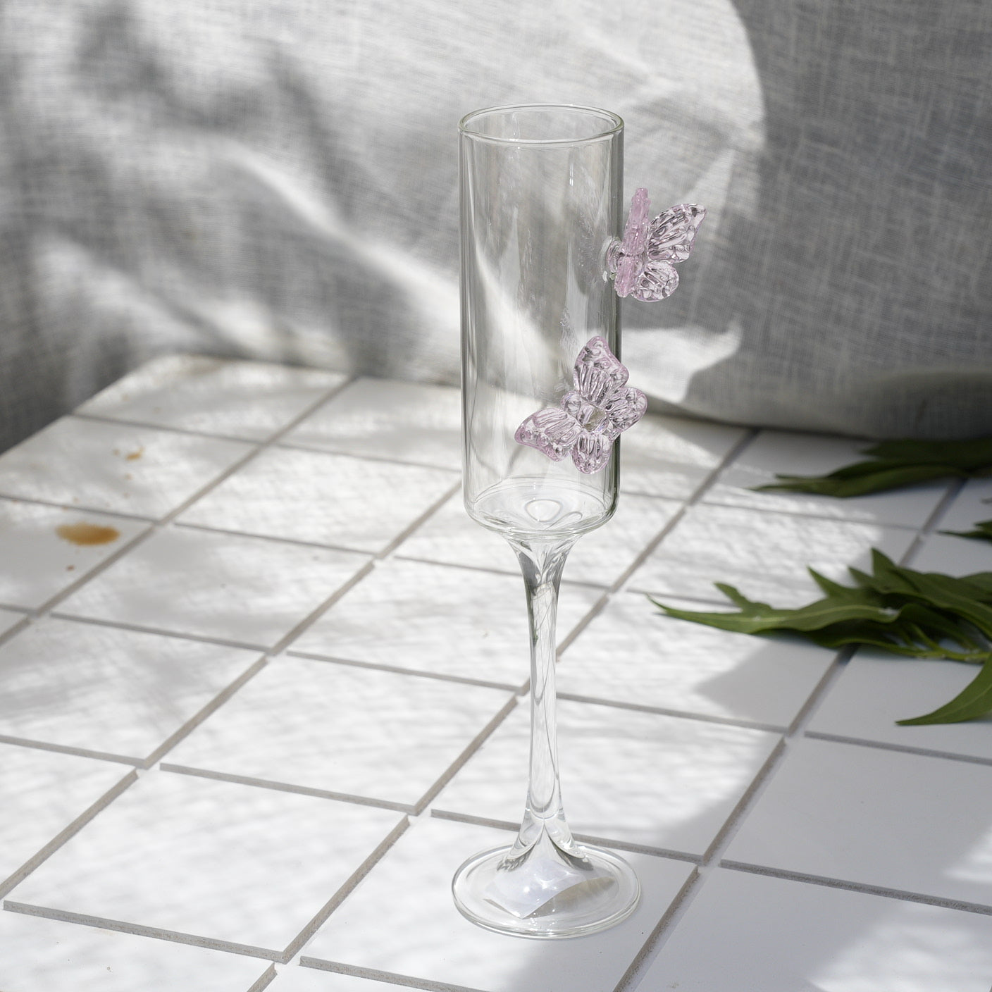 Blushing Butterfly Glass (1 Piece)