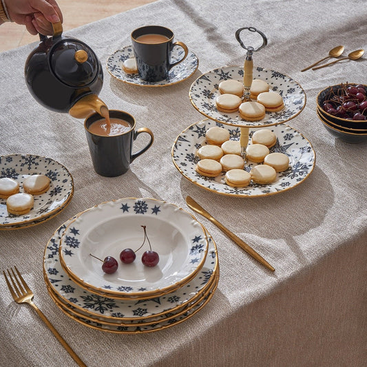 Porceline dinner set