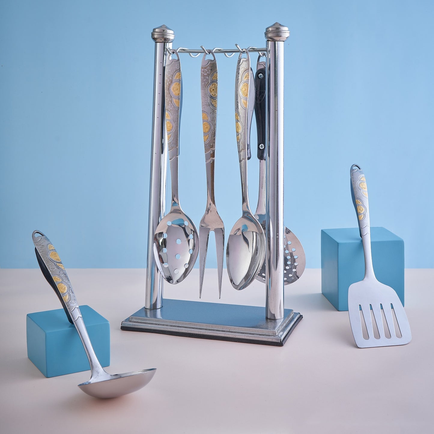 Elegant Culinary Set