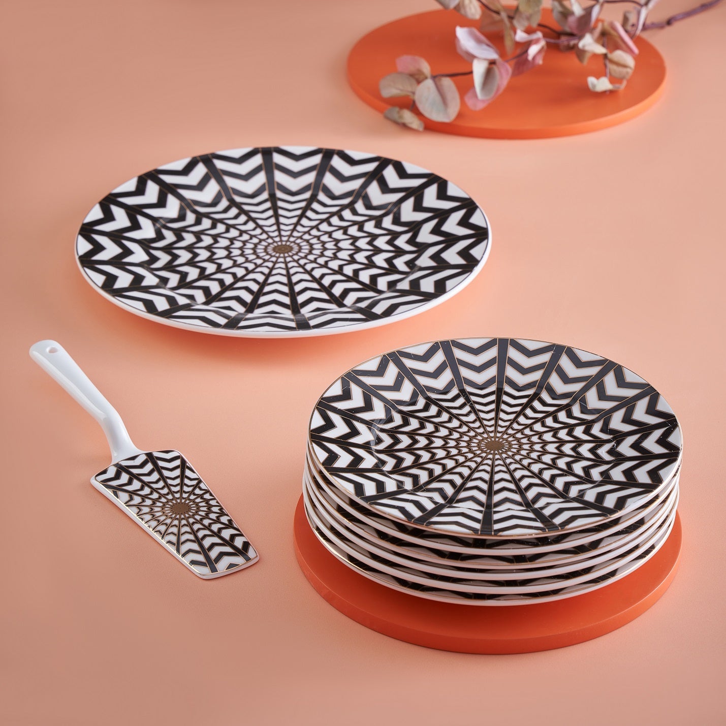 Illusion Spiral Tableware Set