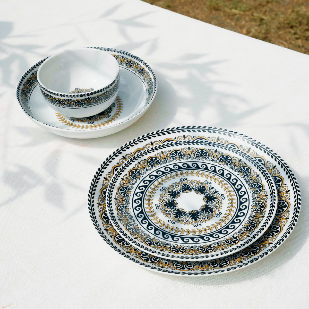 Moroccan Aura Dinner Set (24 Piece)