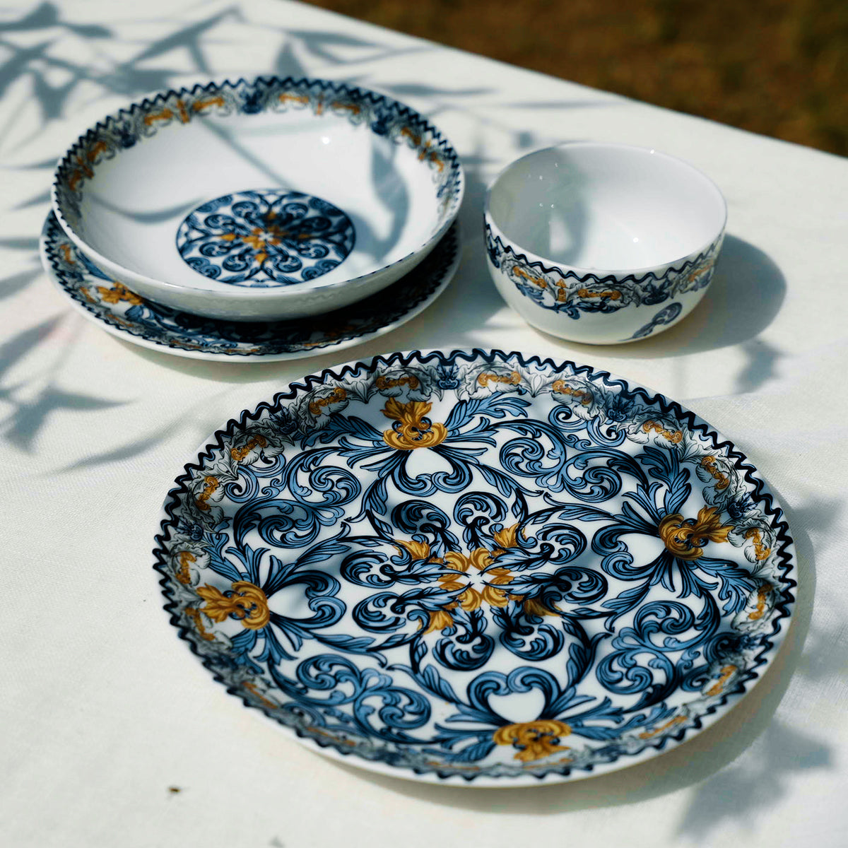 Zouki's Dinner Set (24 Piece)